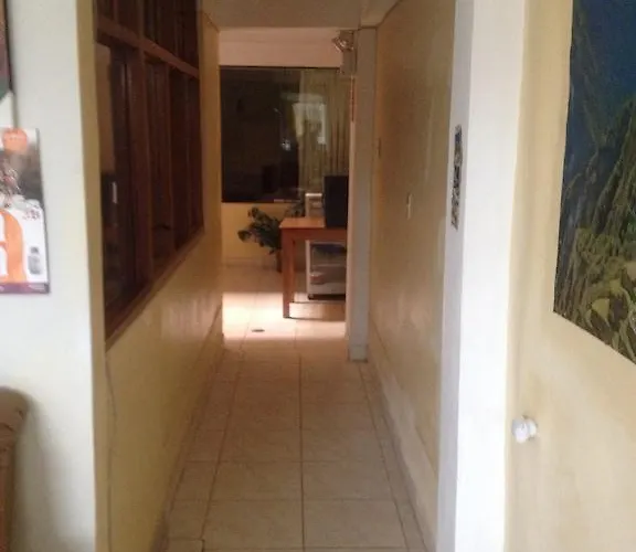 Guest house Inka House